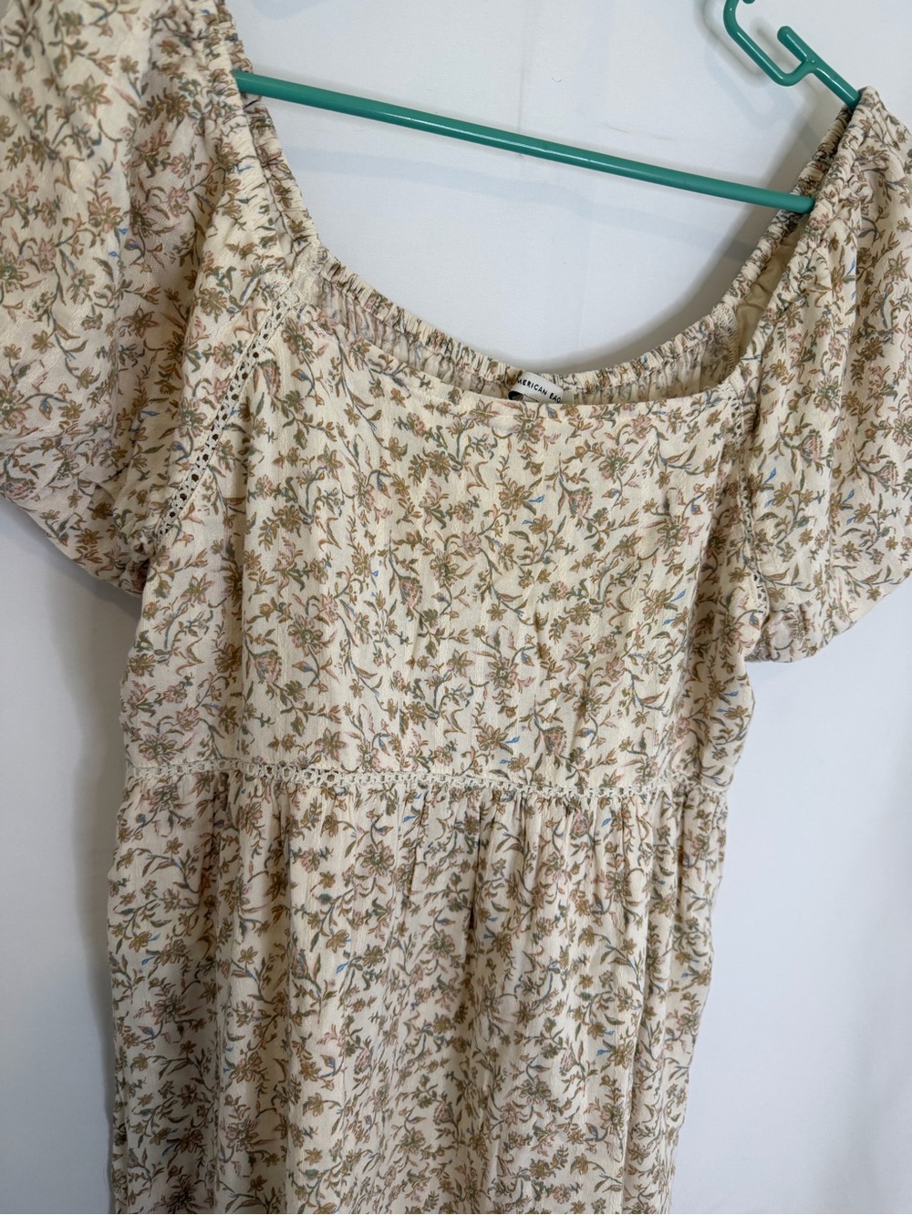 American Eagle Outfitters Cream Floral Puff Sleeve Mini Dress - Picture 5 of 5